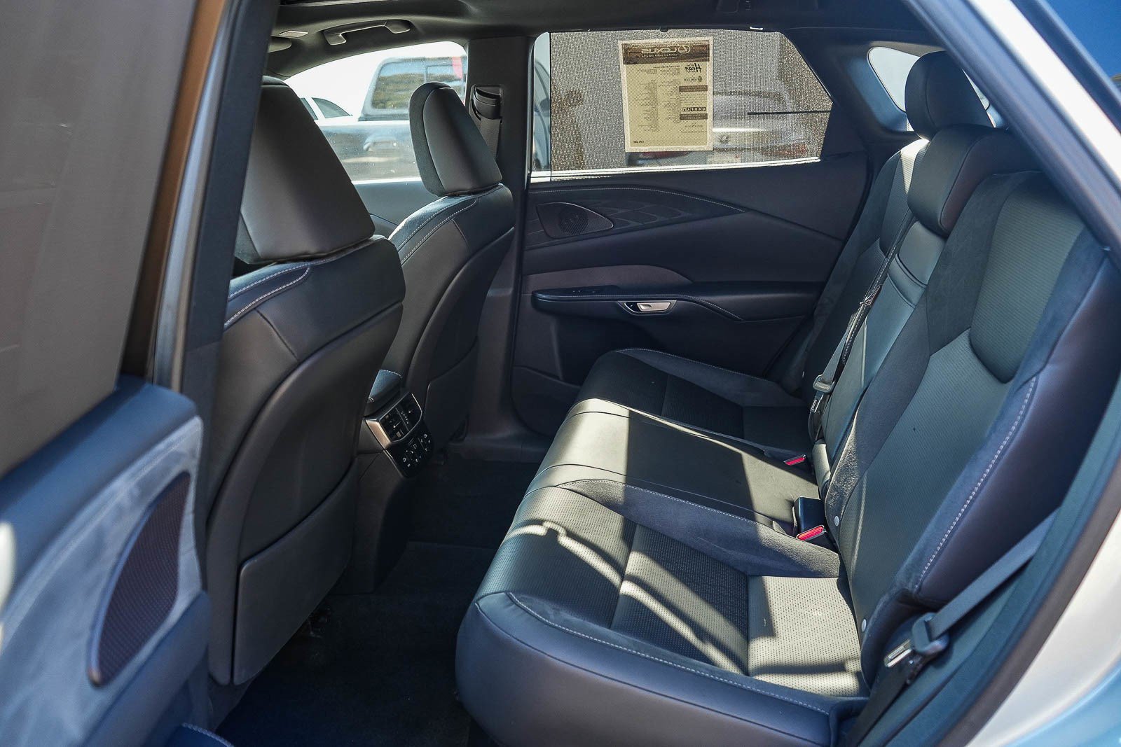 Used 2023 Lexus RX 350 FWD w/ Accessory Package (A2) image 18