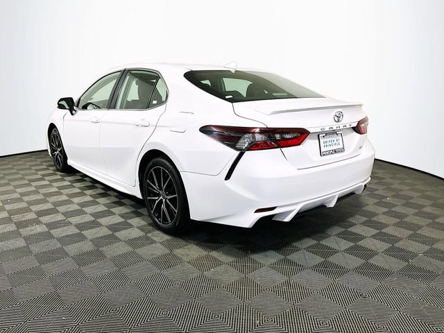 Certified 2024 Toyota Camry SE image 6