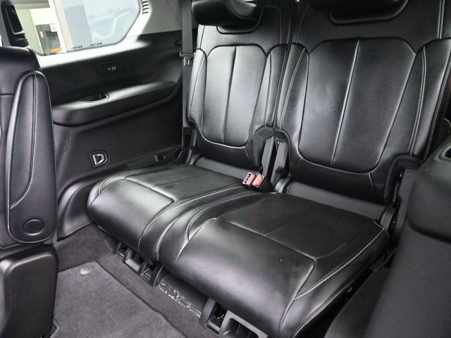 Used 2021 Jeep Grand Cherokee L Limited image 15