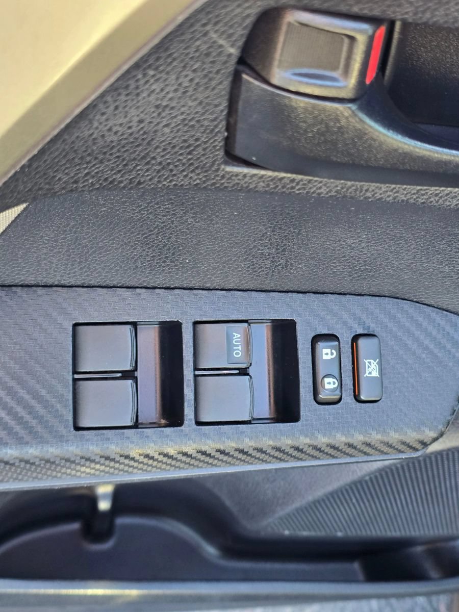 Used 2013 Toyota RAV4 XLE AWD/4WD image 23