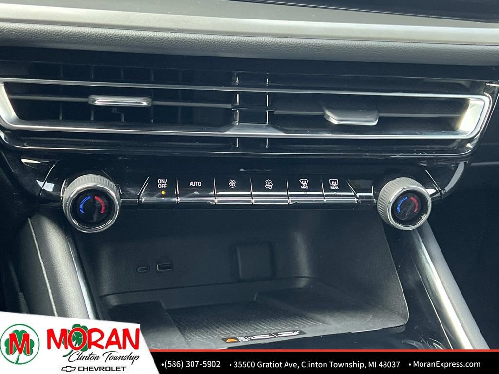 Used 2024 Chevrolet Traverse LT w/ Trailering Package image 22