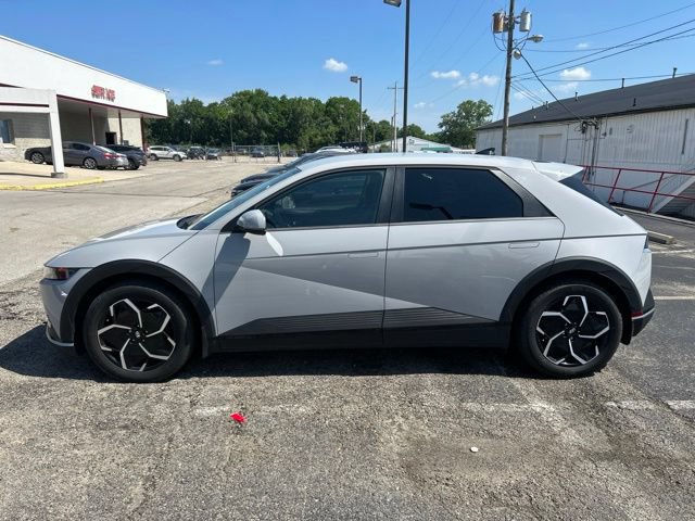 Used 2024 Hyundai Ioniq 5 SEL AWD/4WD image 2