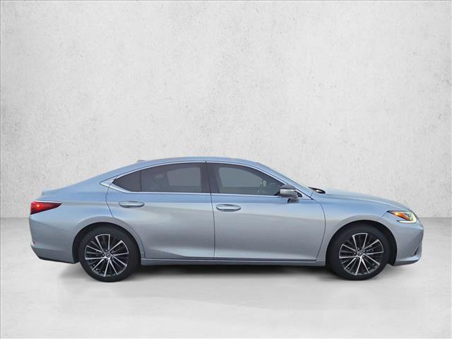 Used 2024 Lexus ES 350 w/ Premium Package FWD image 4
