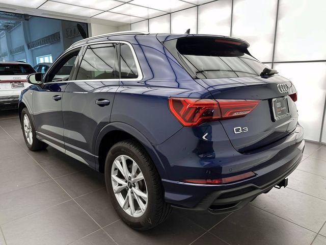 Used 2023 Audi Q3 2.0T Premium Plus w/ Premium Plus Package AWD/4WD image 3