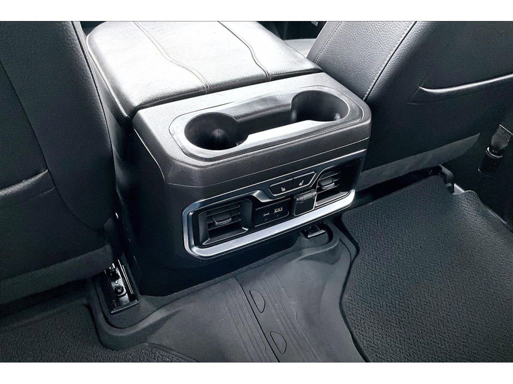 Used 2023 GMC Sierra 3500 Denali w/ Denali Ultimate Package image 11