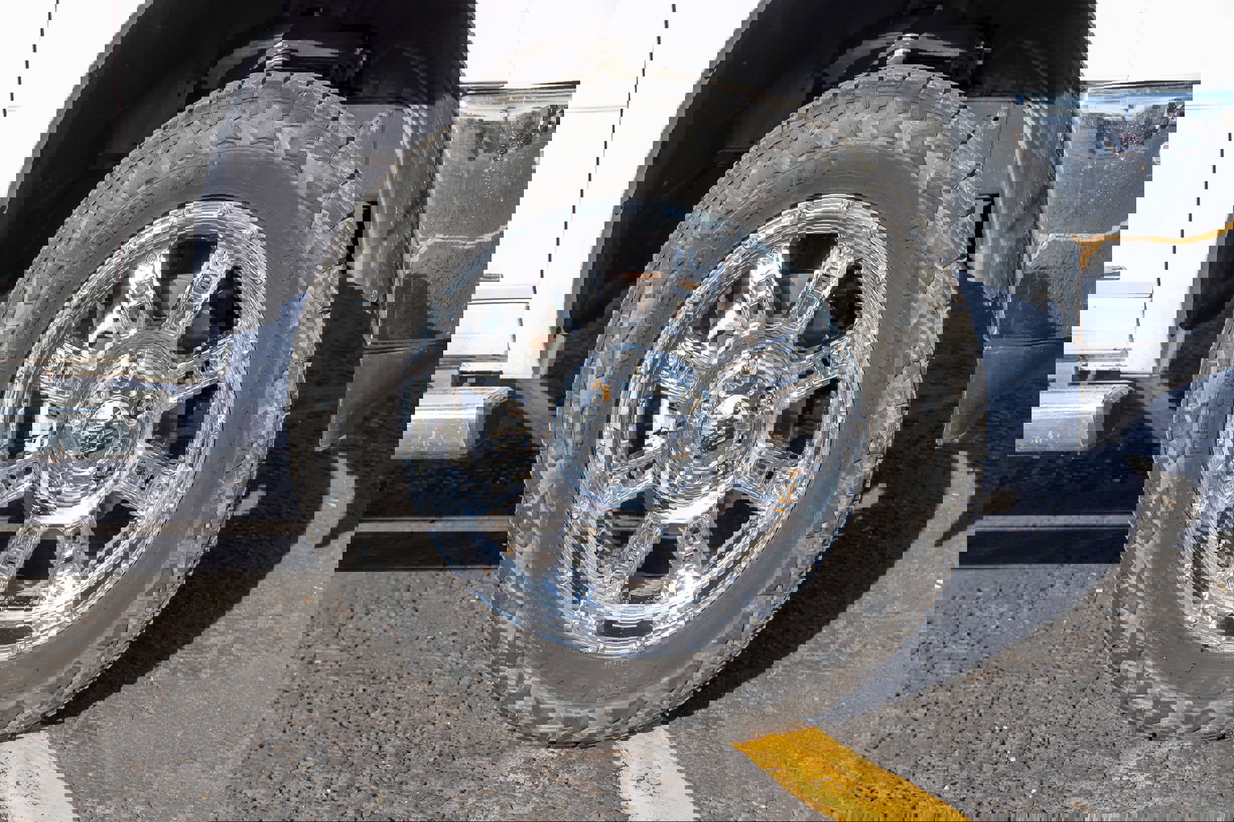 Used 2017 RAM 1500 Limited image 31