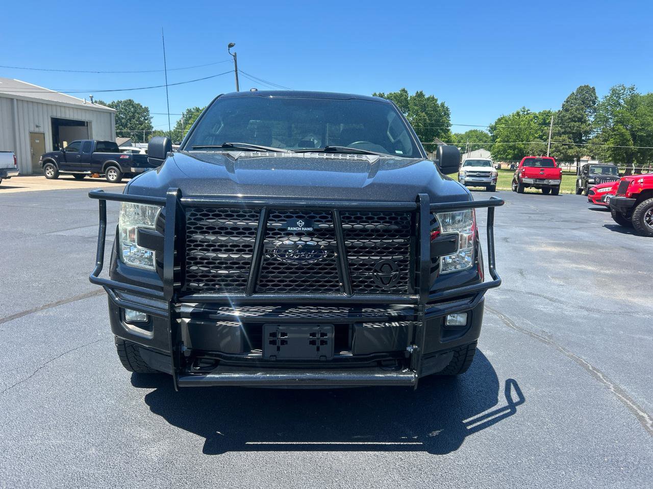 Used 2015 Ford F150 XLT w/ Equipment Group 302A Luxury AWD/4WD image 2