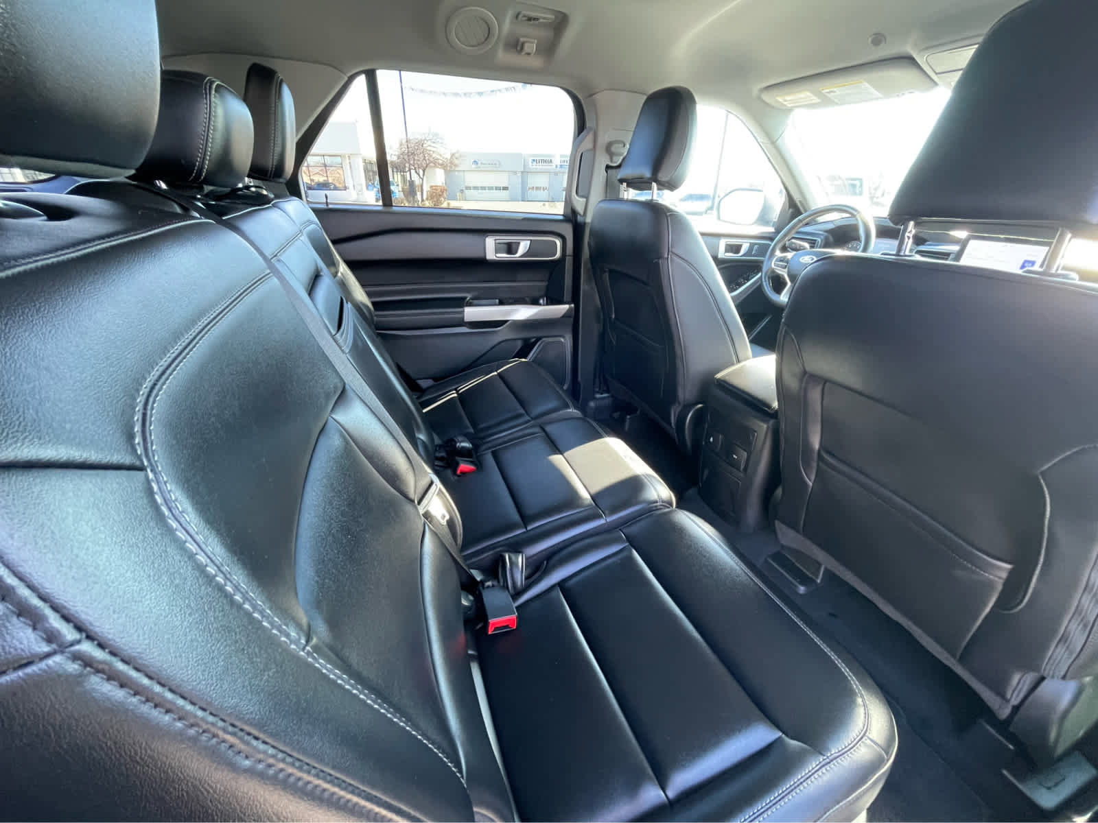 Used 2023 Ford Explorer XLT w/ Equipment Group 202A image 23