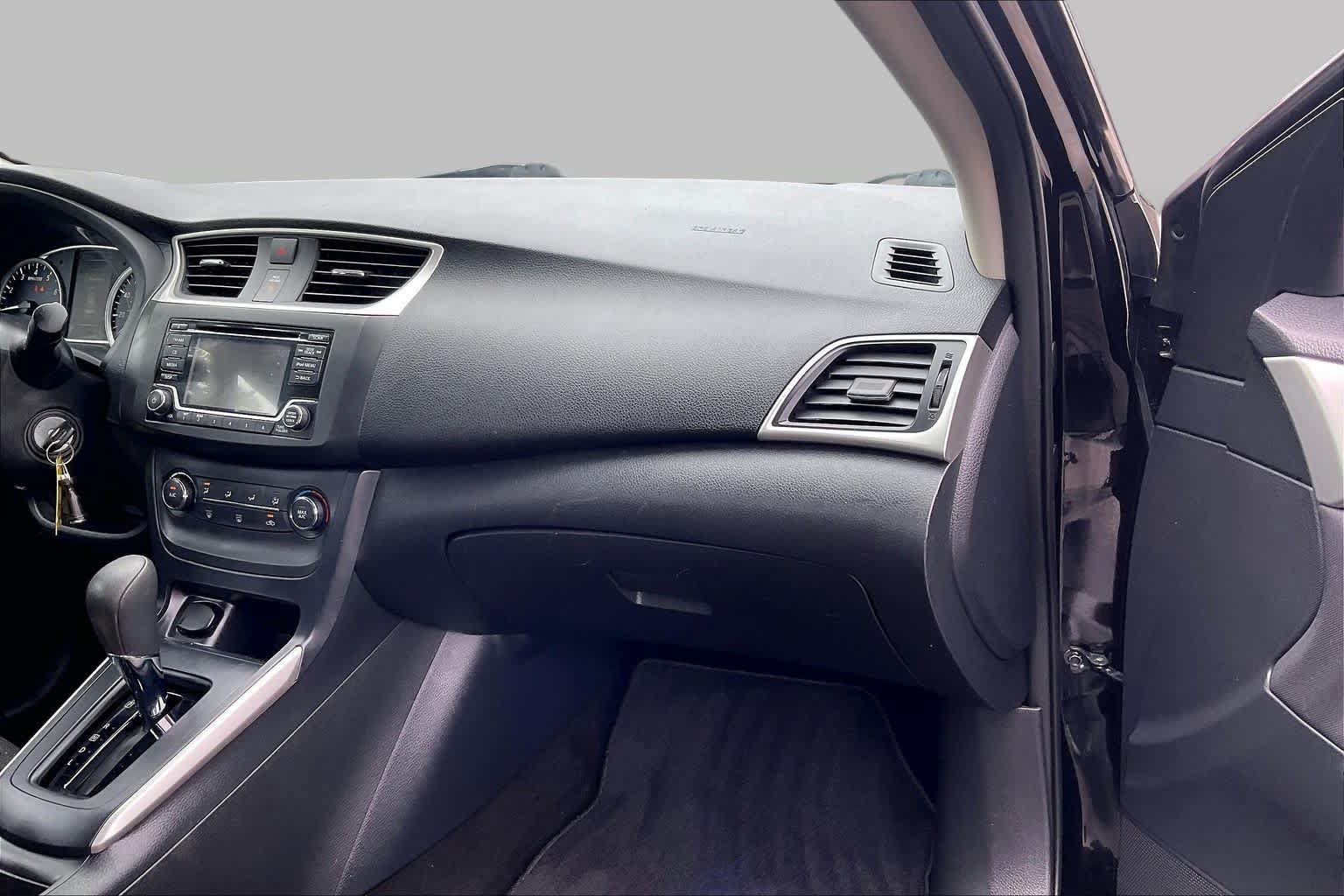 Used 2018 Nissan Sentra S FWD image 16
