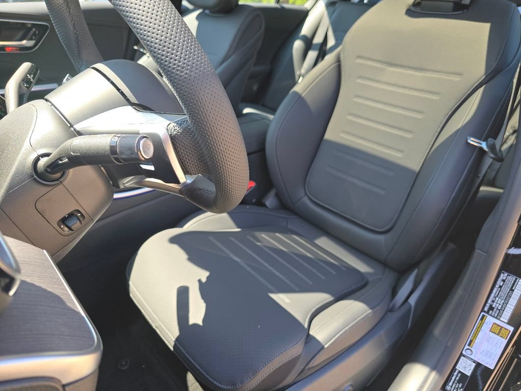 New 2026 Mercedes-Benz C 300 4MATIC Sedan image 25
