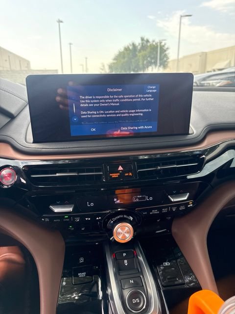 Certified 2025 Acura MDX w/ Technology Package AWD/4WD image 10