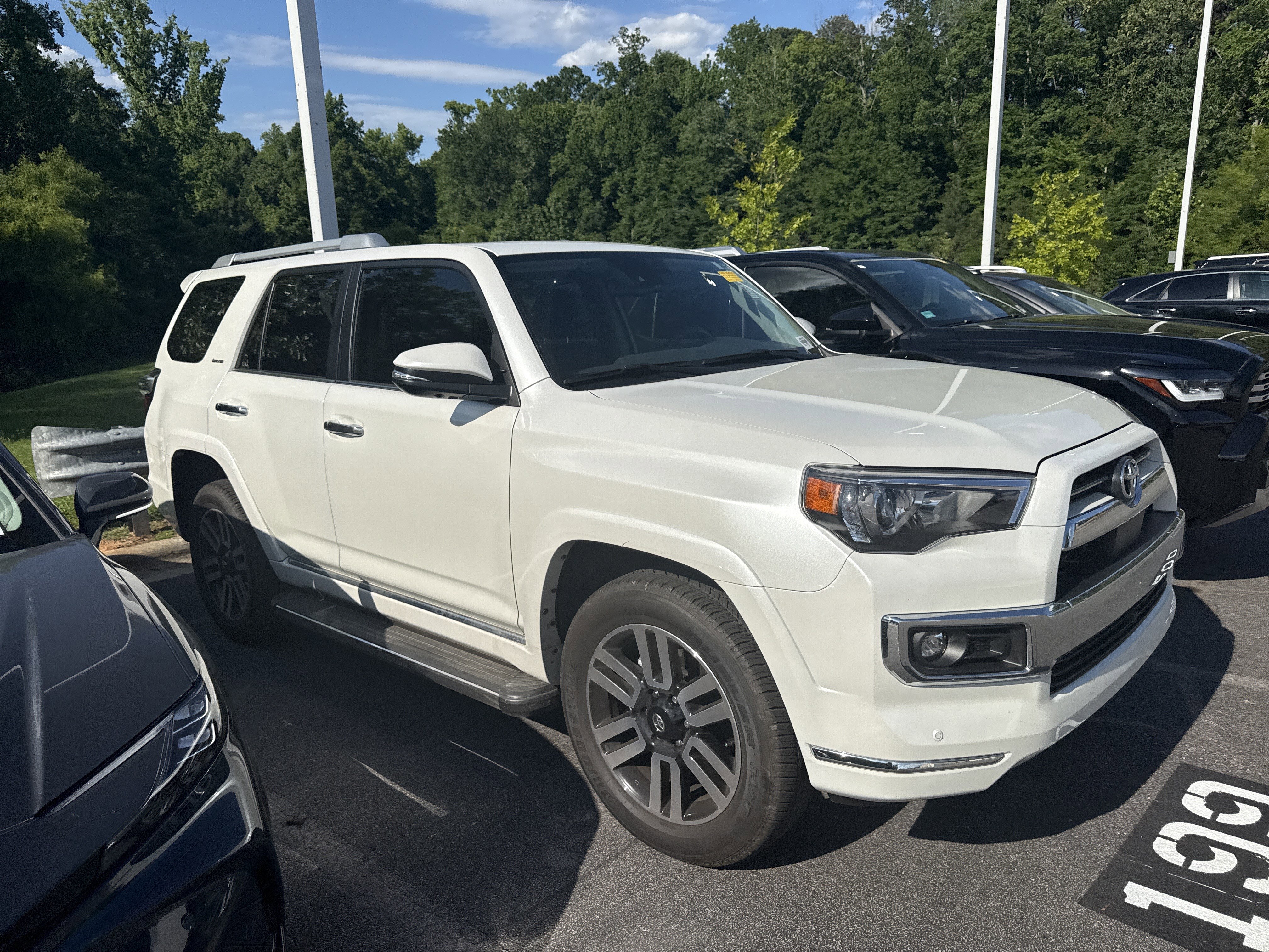 Used 2024 Toyota 4Runner Limited AWD/4WD image 5