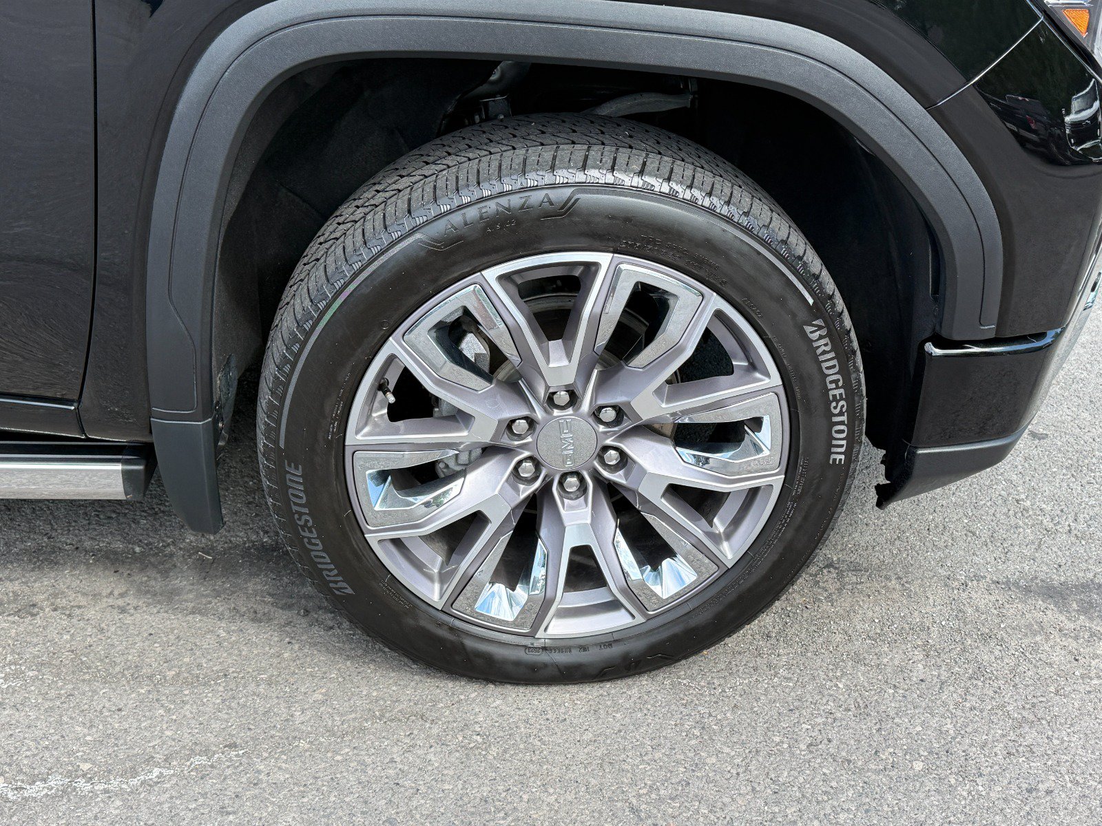 Used 2023 GMC Sierra 1500 Denali AWD/4WD image 12
