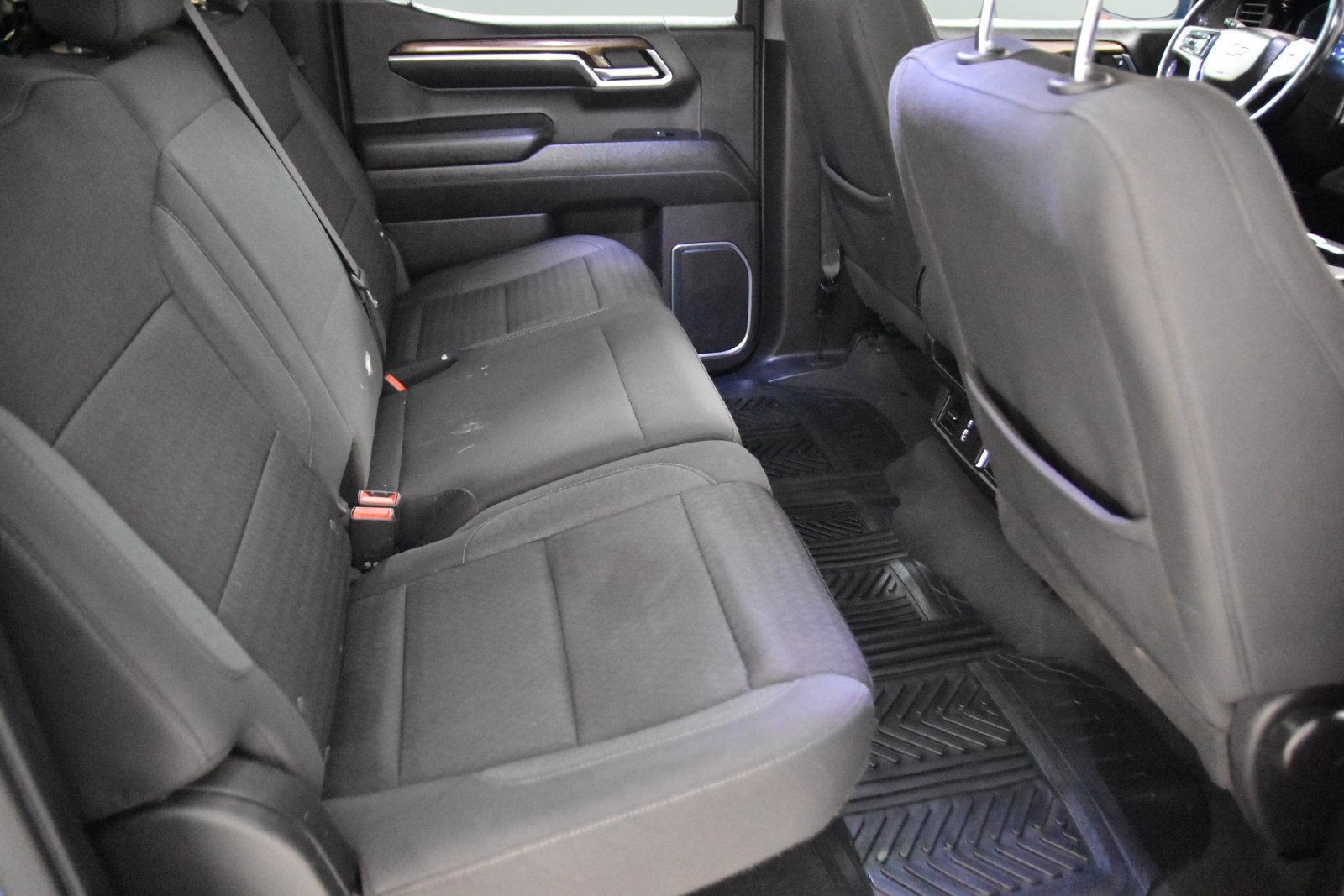 Used 2022 Chevrolet Silverado 1500 LT RWD image 33