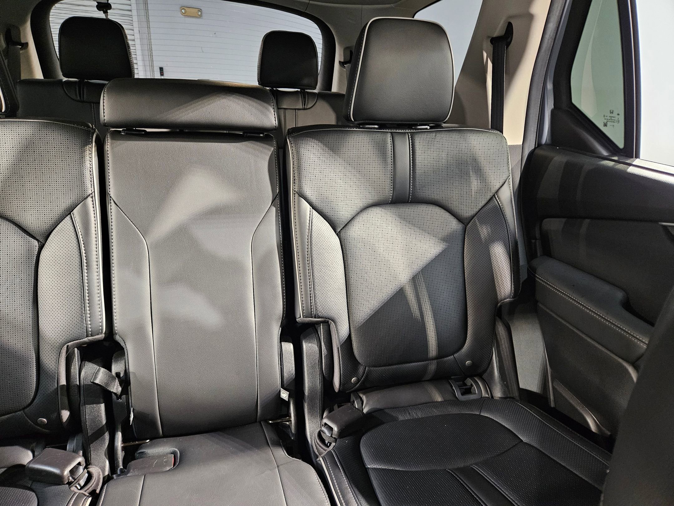 Used 2024 Honda Pilot Elite image 14