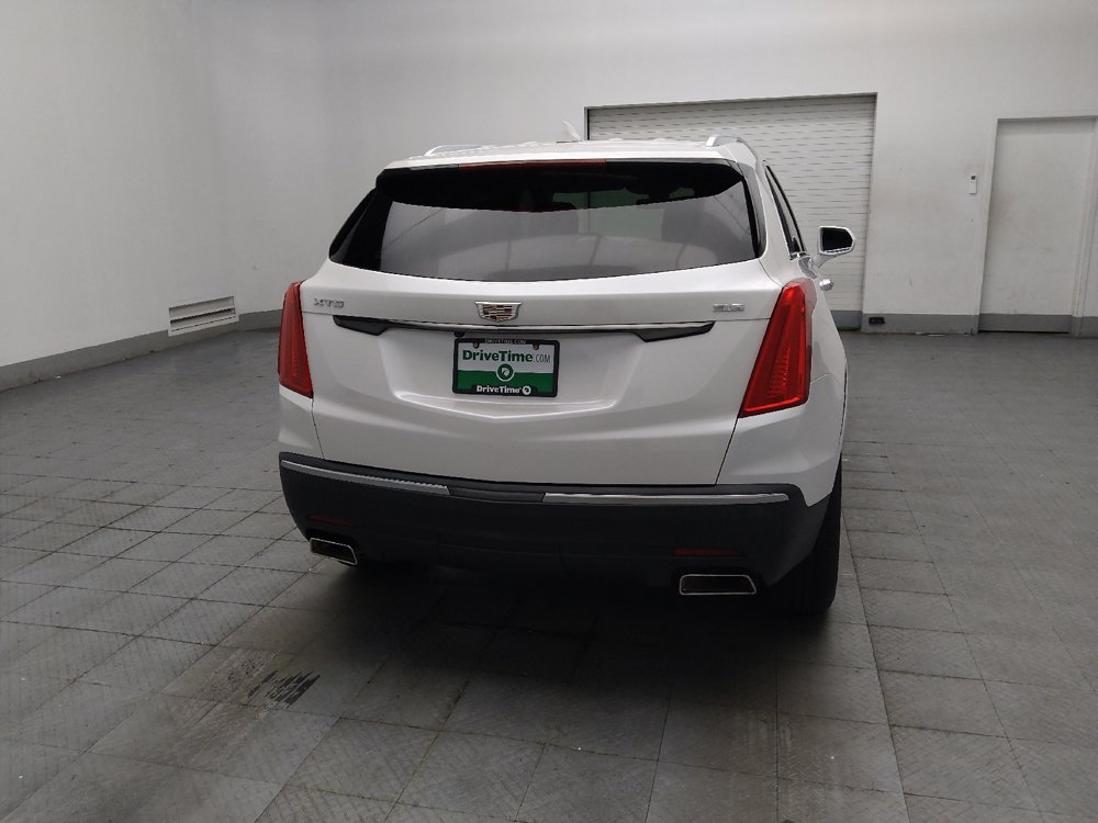 Used 2018 Cadillac XT5 Luxury w/ Driver Awareness Package FWD image 7