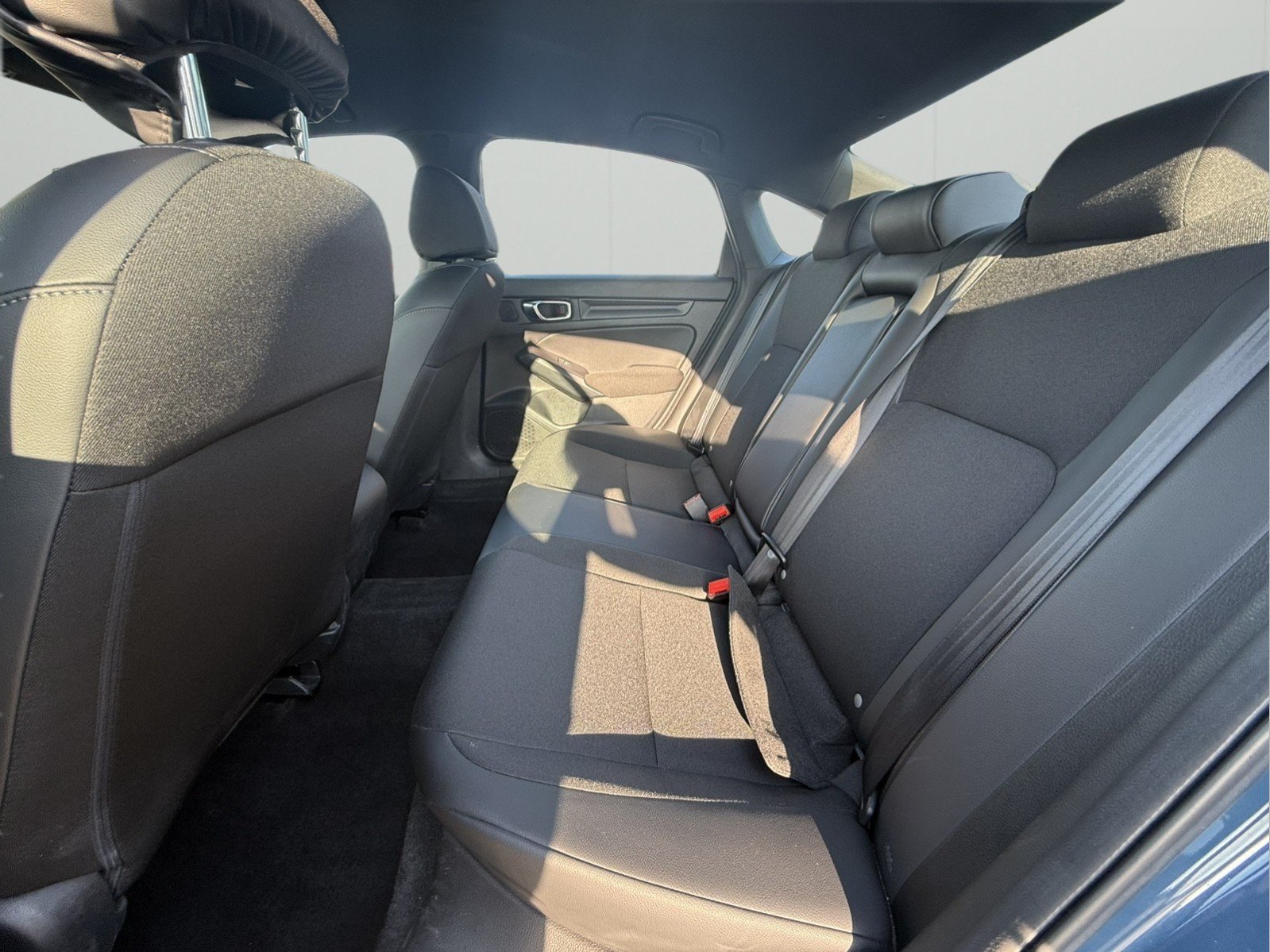 Used 2025 Honda Civic Sport image 22