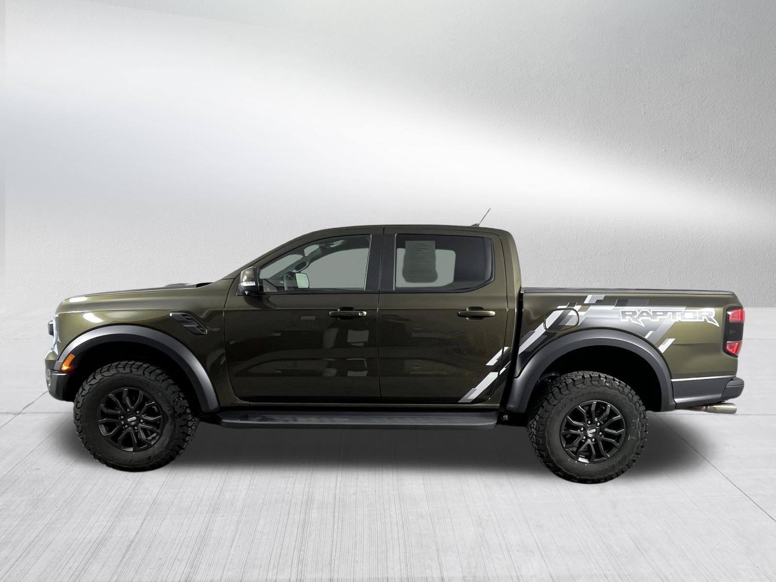 Used 2025 Ford Ranger Raptor image 4