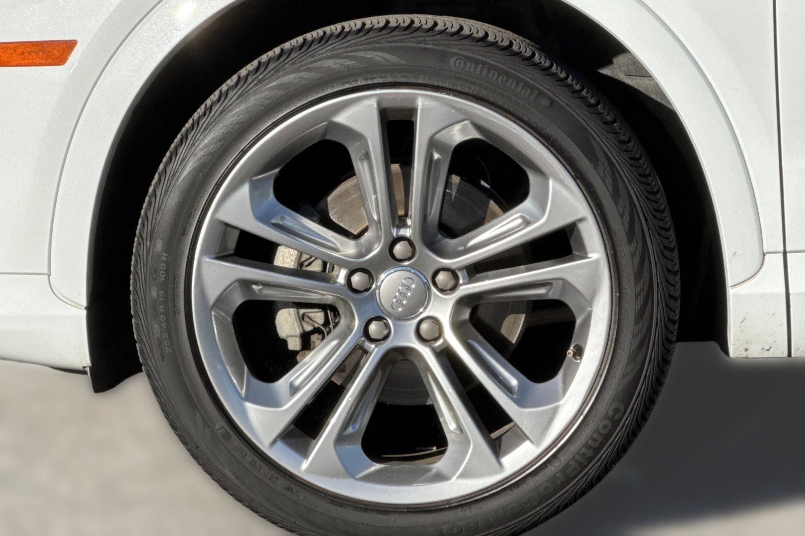 Used 2018 Audi Q3 2.0T Premium Plus w/ Premium Plus Package image 11