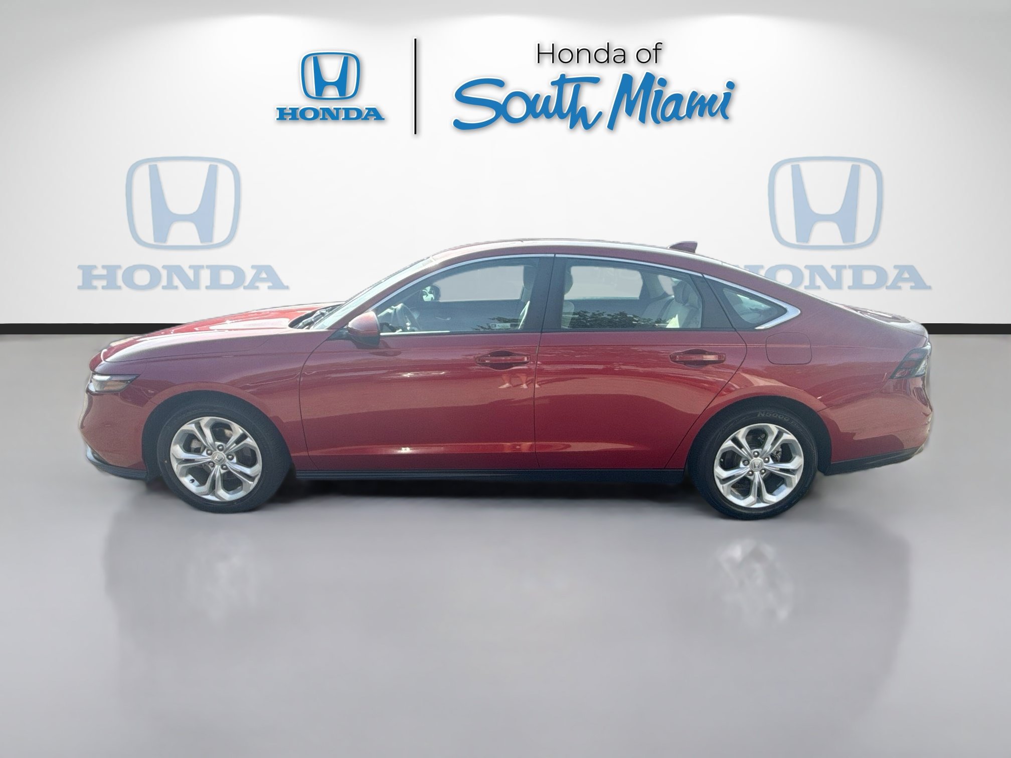 Certified 2024 Honda Accord LX image 4