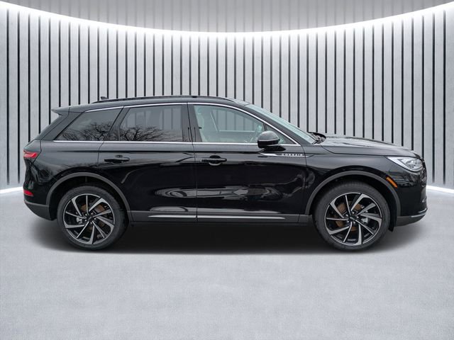 New 2026 Lincoln Corsair Reserve video 2