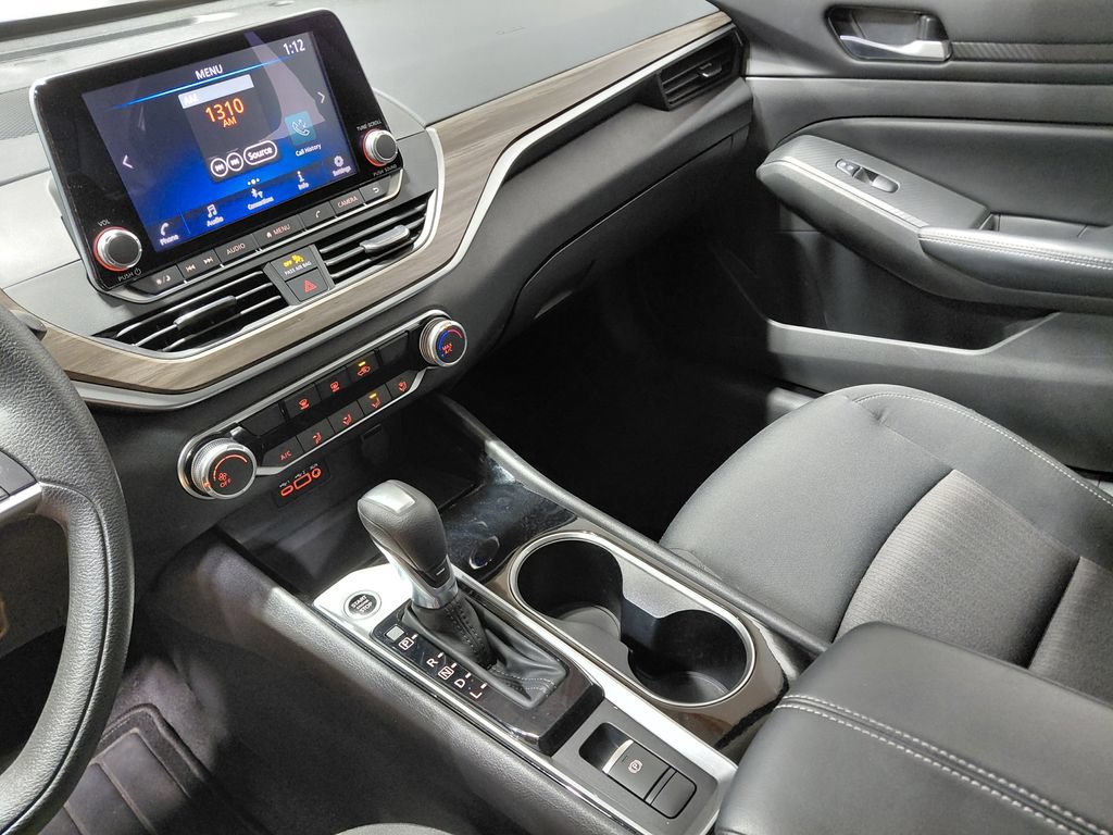 Used 2024 Nissan Altima 2.5 SV AWD/4WD image 27
