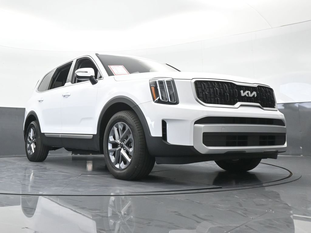 Used 2025 Kia Telluride LX FWD image 66
