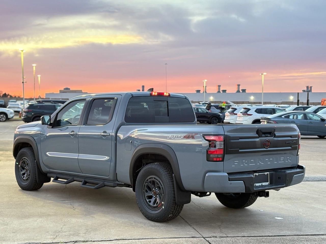 New 2026 Nissan Frontier Pro-X image 7