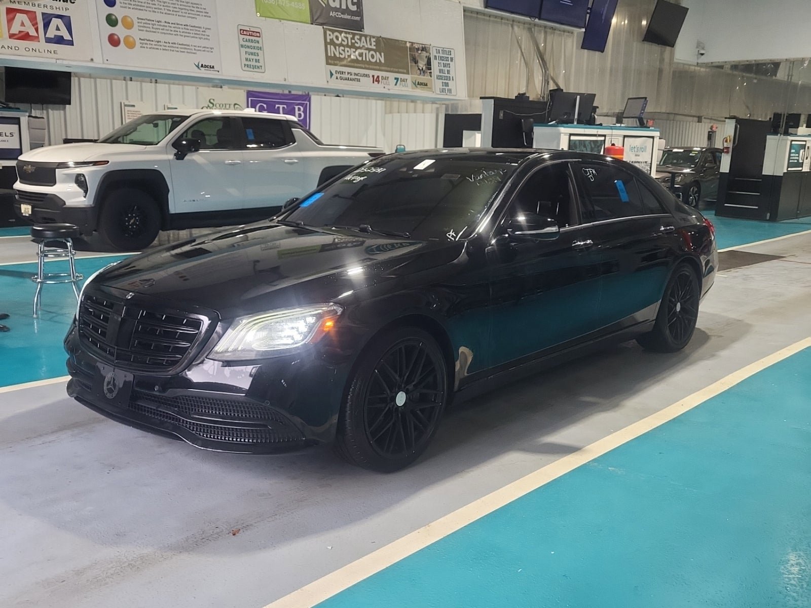 Used 2018 Mercedes-Benz S 450 4MATIC Sedan image 4