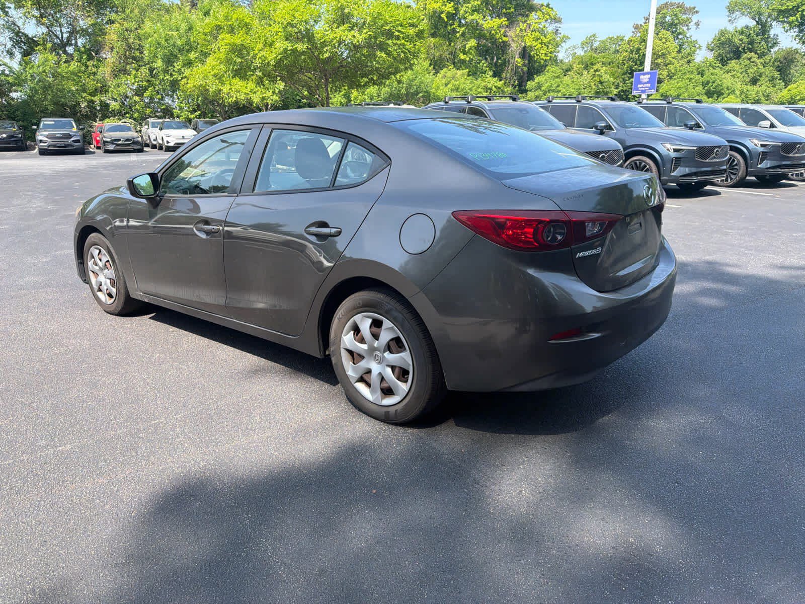 Used 2014 MAZDA MAZDA3 i Sport FWD image 12