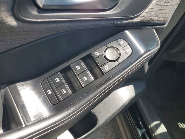 Certified 2022 Nissan Rogue SV image 25