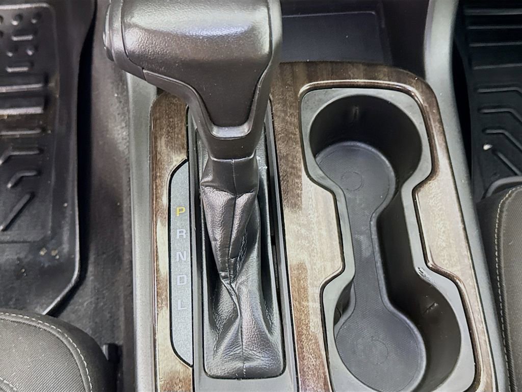 Used 2020 GMC Canyon SLE image 19