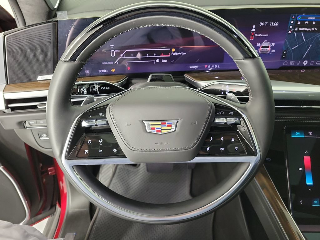 Certified 2026 Cadillac Escalade ESV Platinum Sport w/ LPO, ONYX Package AWD/4WD image 24