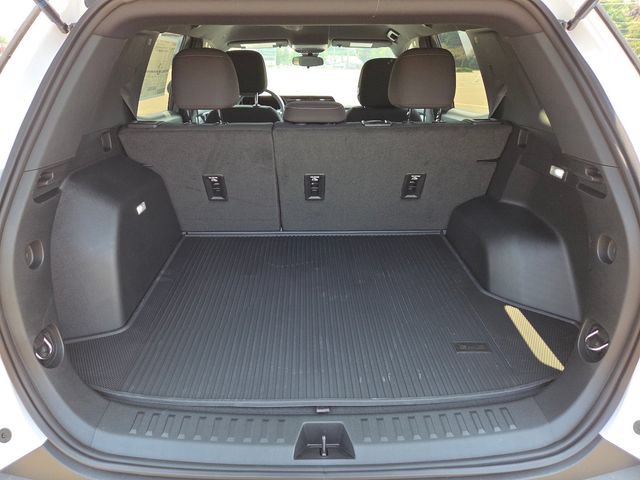 New 2026 GMC Terrain Elevation w/ Black Edition FWD image 19