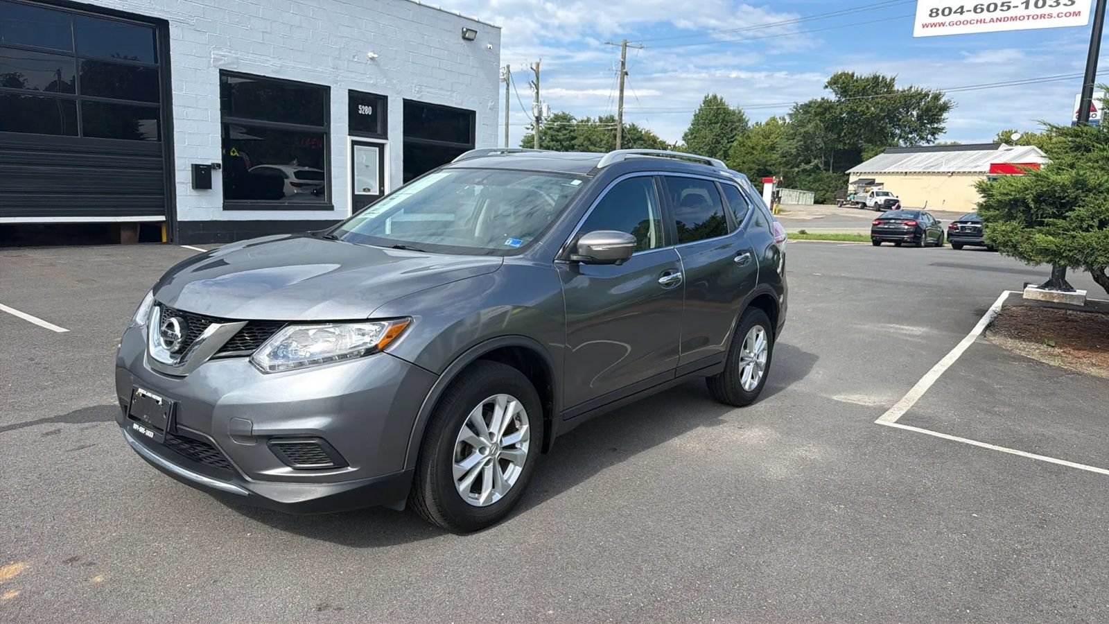 Used 2014 Nissan Rogue SV w/ SV Premium Package AWD/4WD image 3