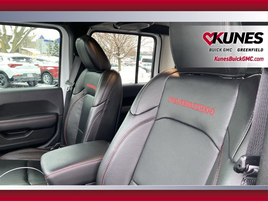 Used 2022 Jeep Gladiator Rubicon w/ Trailer Tow Package image 18