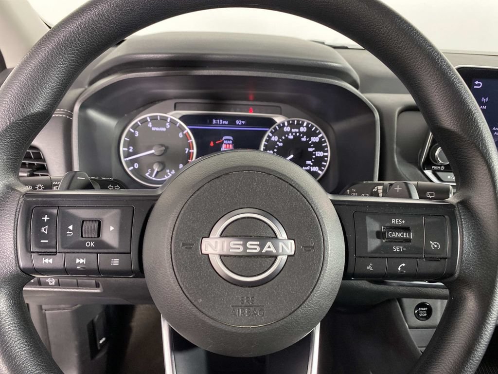 Used 2024 Nissan Rogue S AWD/4WD image 14