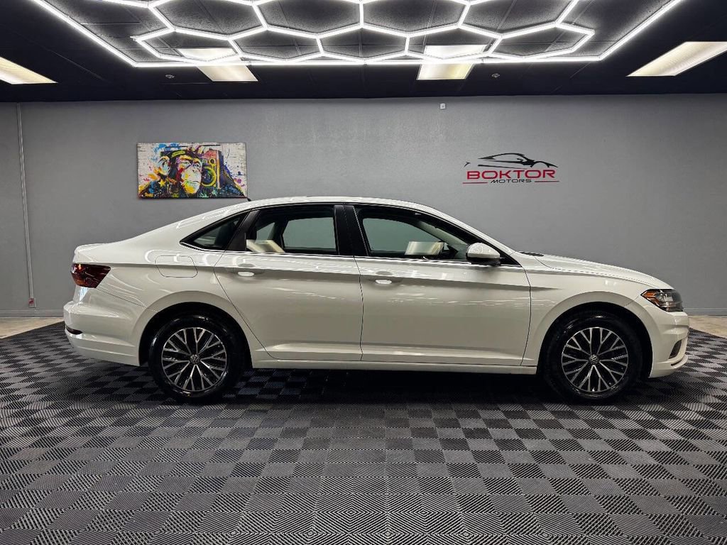 Used 2019 Volkswagen Jetta SE image 17
