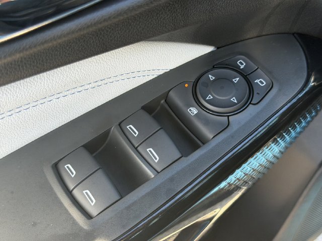 New 2026 Chevrolet Trax LT w/ Sunroof Package FWD image 30