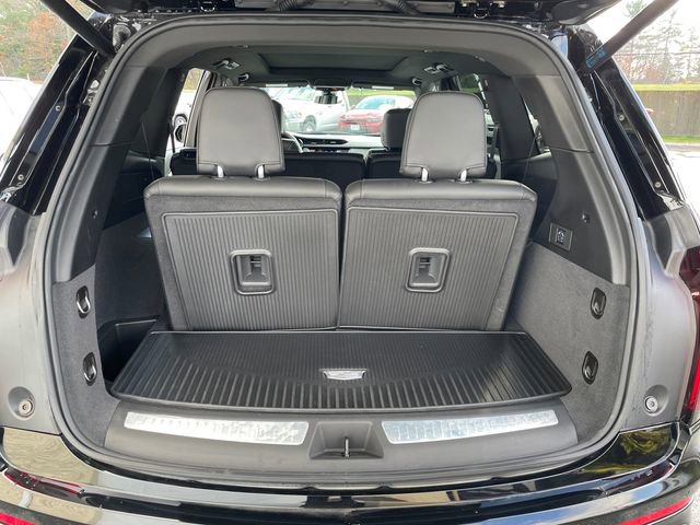 Used 2025 Cadillac XT6 Luxury w/ LPO, Floor Liner Package AWD/4WD image 17