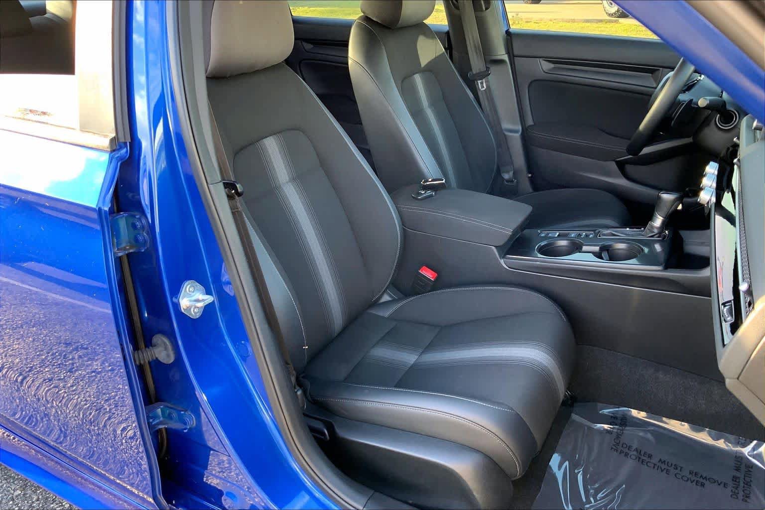 Used 2022 Honda Civic Sport image 9