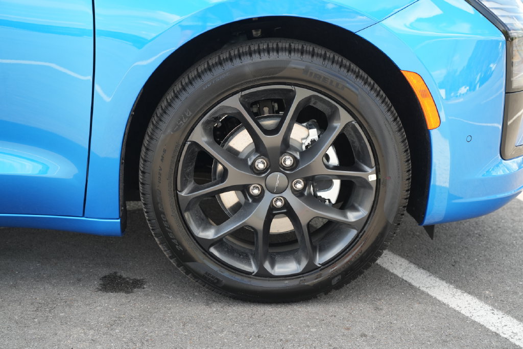 New 2027 Chrysler Pacifica Limited FWD image 47