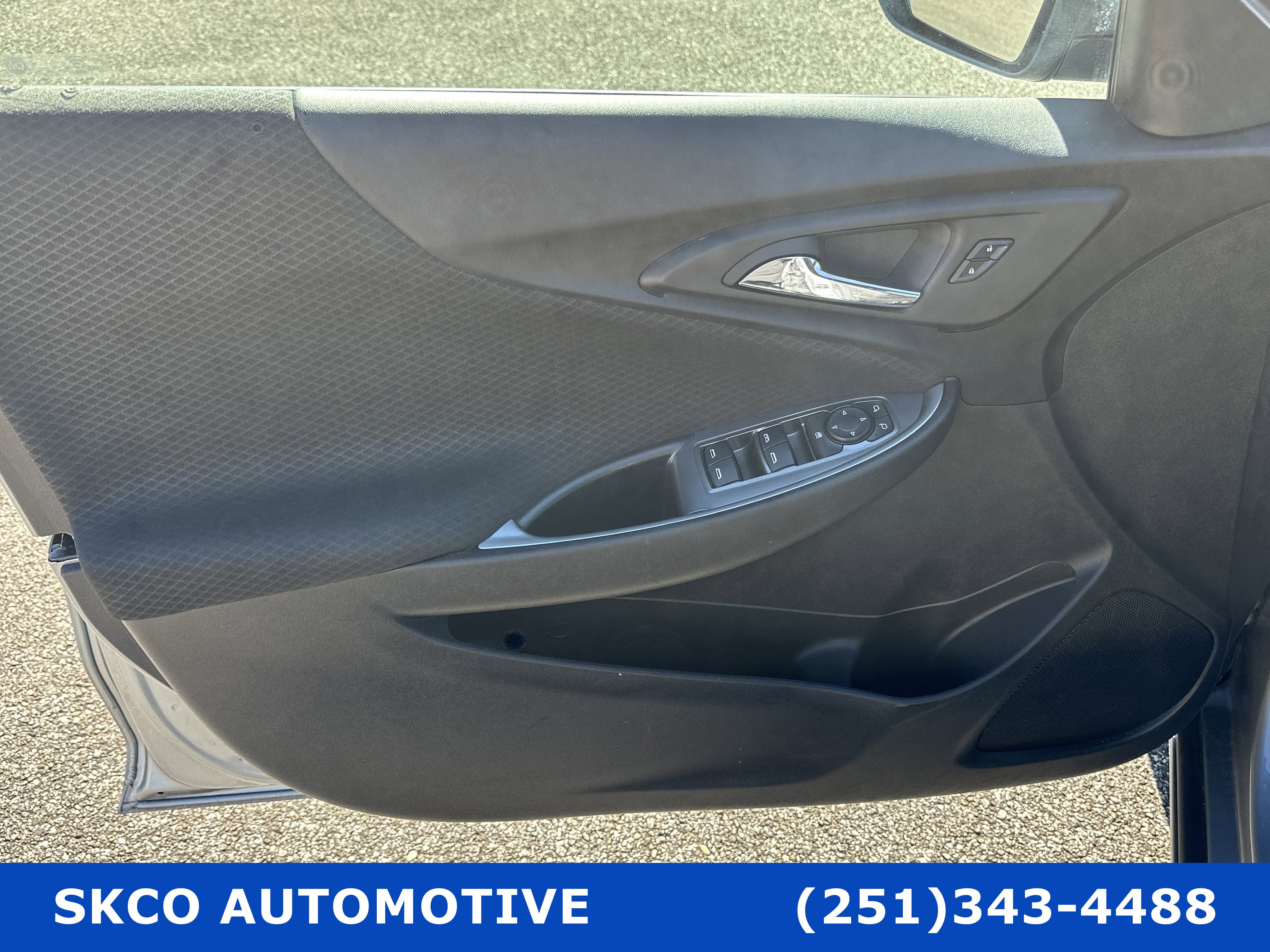 Used 2024 Chevrolet Malibu LT image 12
