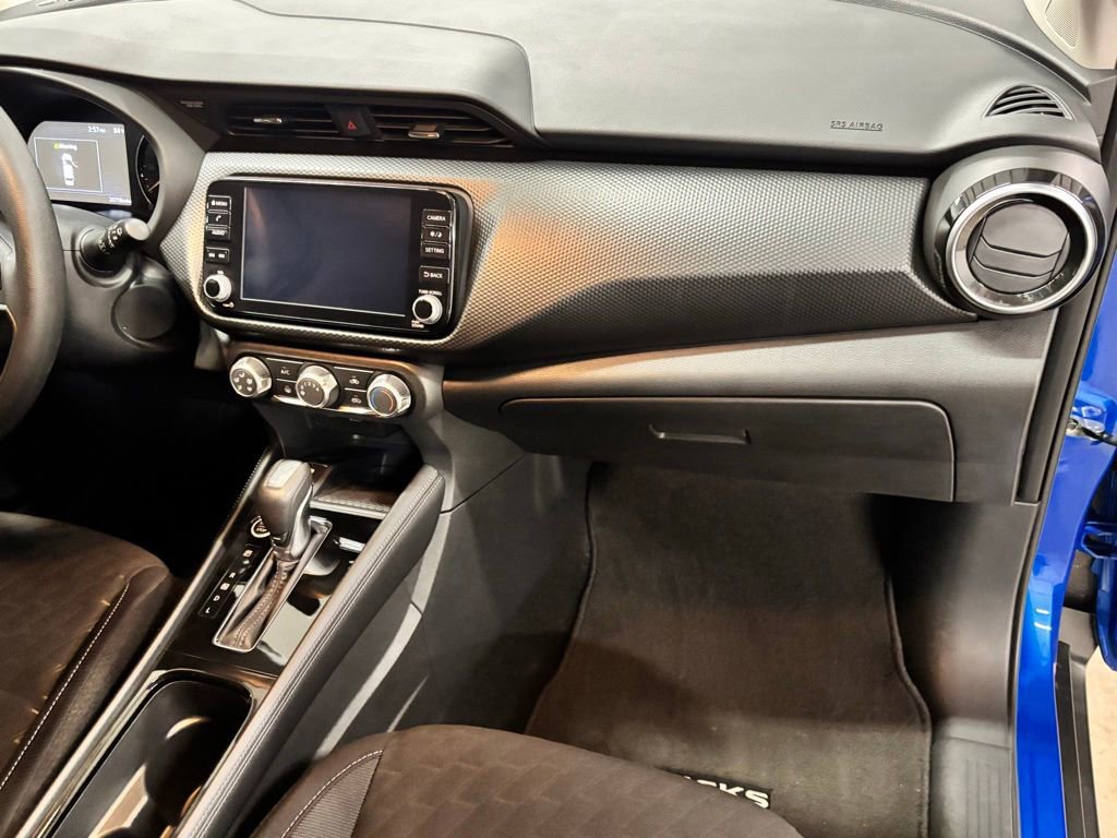 Used 2024 Nissan Kicks SV FWD image 21