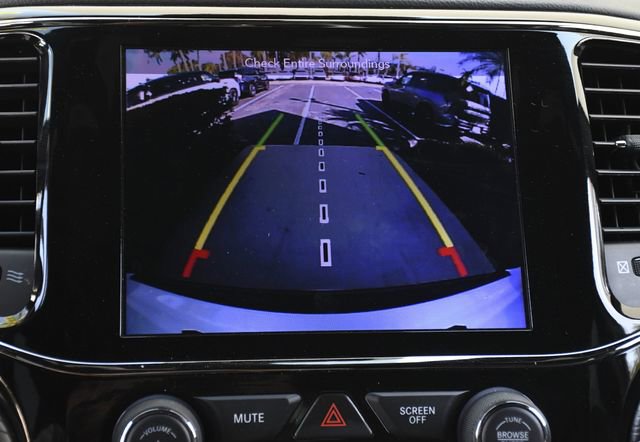 Used 2019 Jeep Grand Cherokee High Altitude image 18