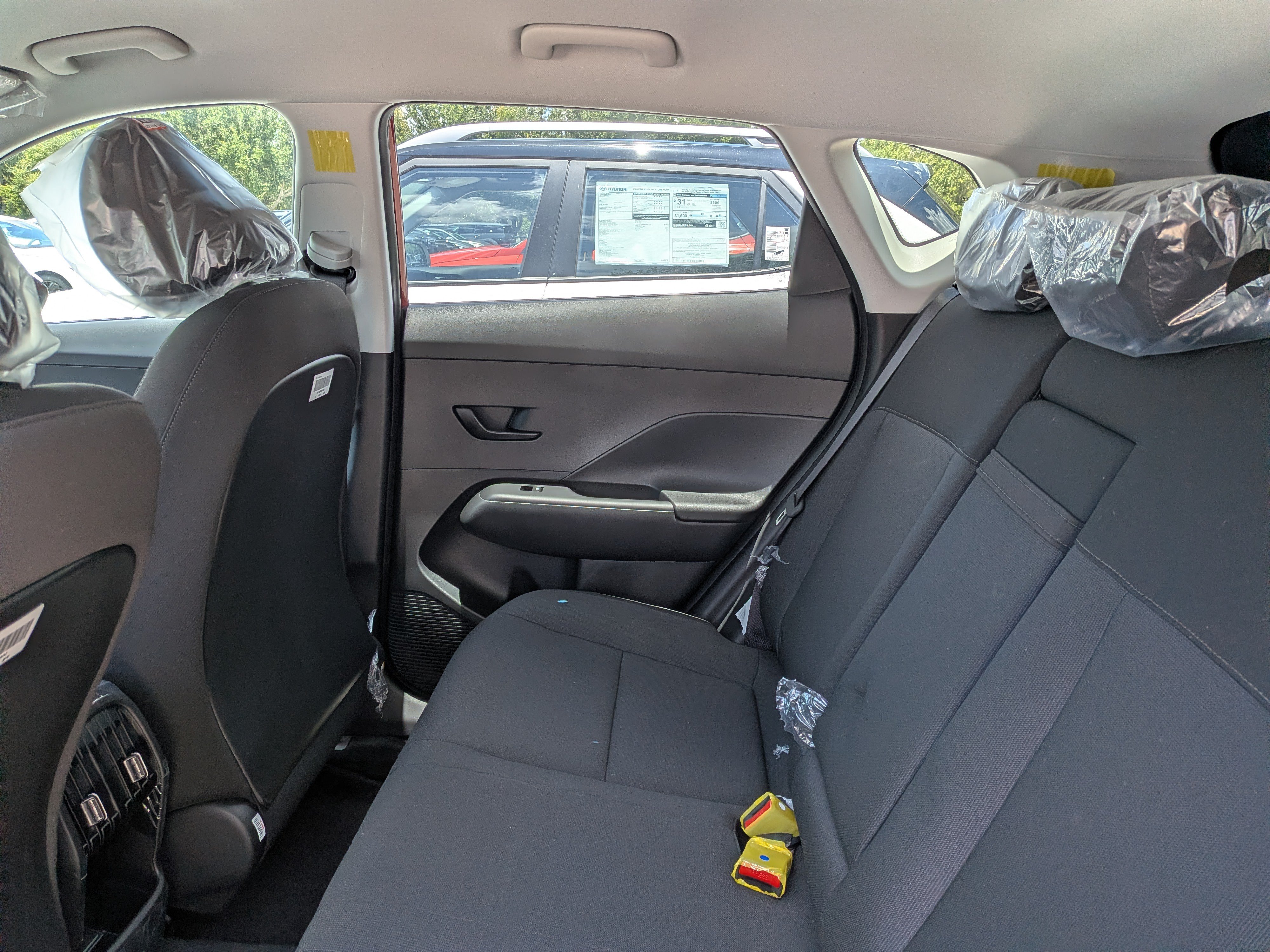 New 2026 Hyundai Kona Limited FWD image 12