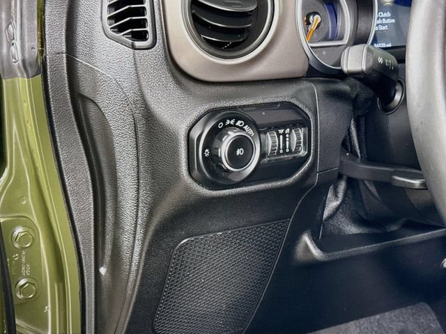 Used 2021 Jeep Wrangler Unlimited Sport AWD/4WD image 10