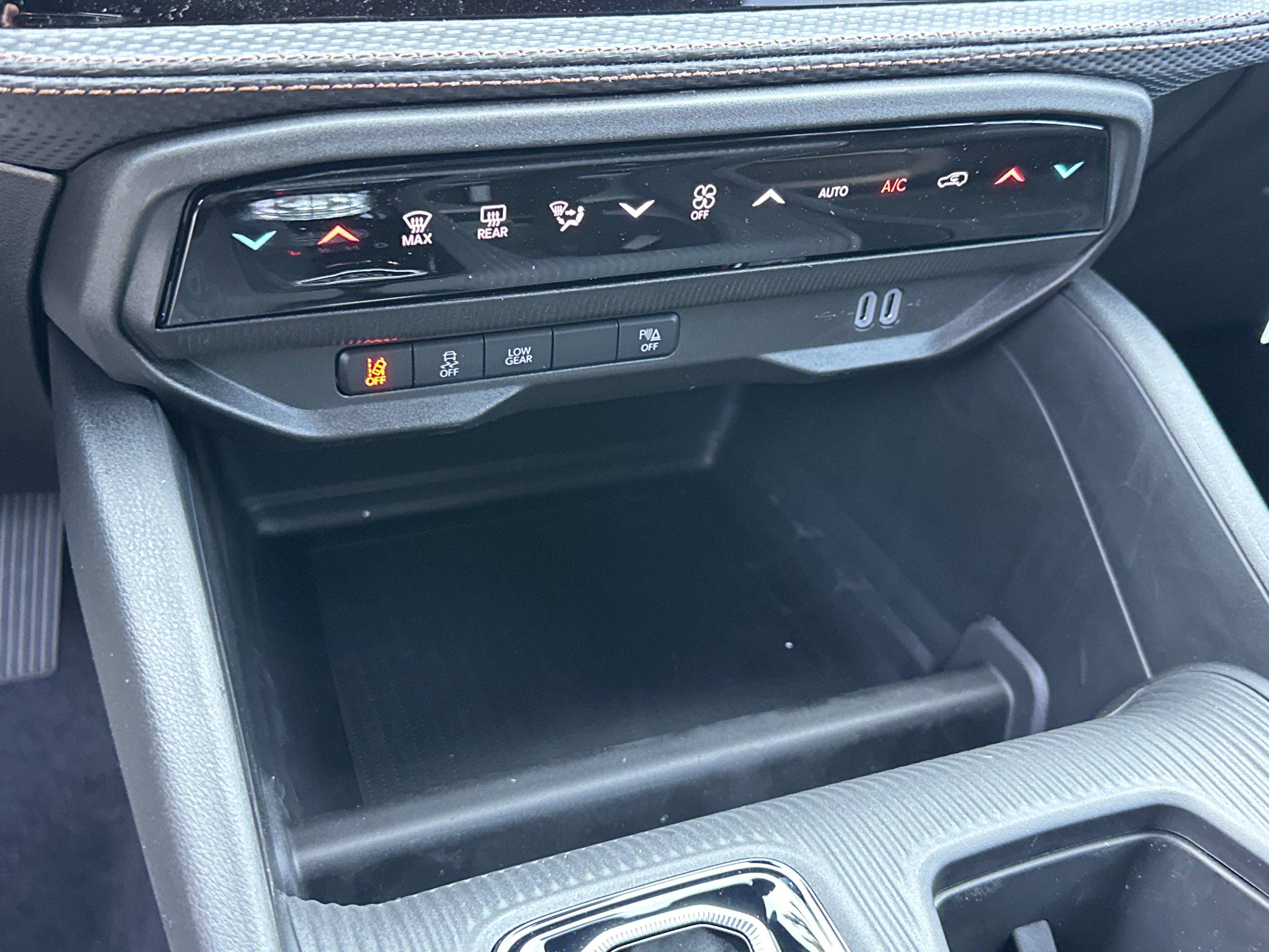 New 2026 Jeep Cherokee Limited AWD/4WD image 6