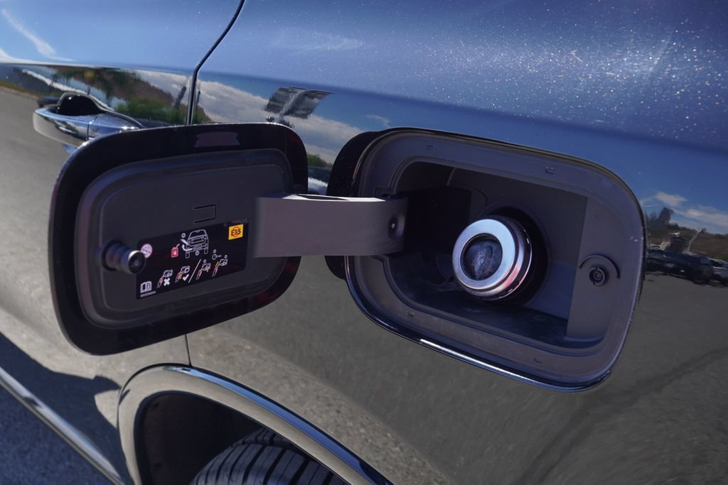 Certified 2024 Dodge Durango GT RWD image 15