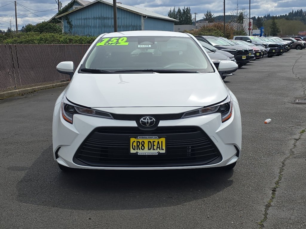 New 2026 Toyota Corolla LE image 3